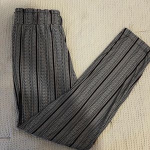 Black White Maroon Boho Patterned Comfy Lounge Pants Joe Benbasset Size Small